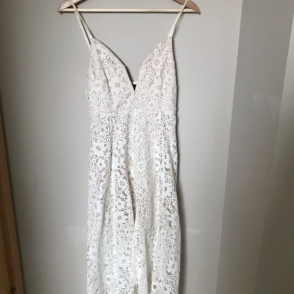 BooHoo Lace Midi Dress - Picture 2 of 4